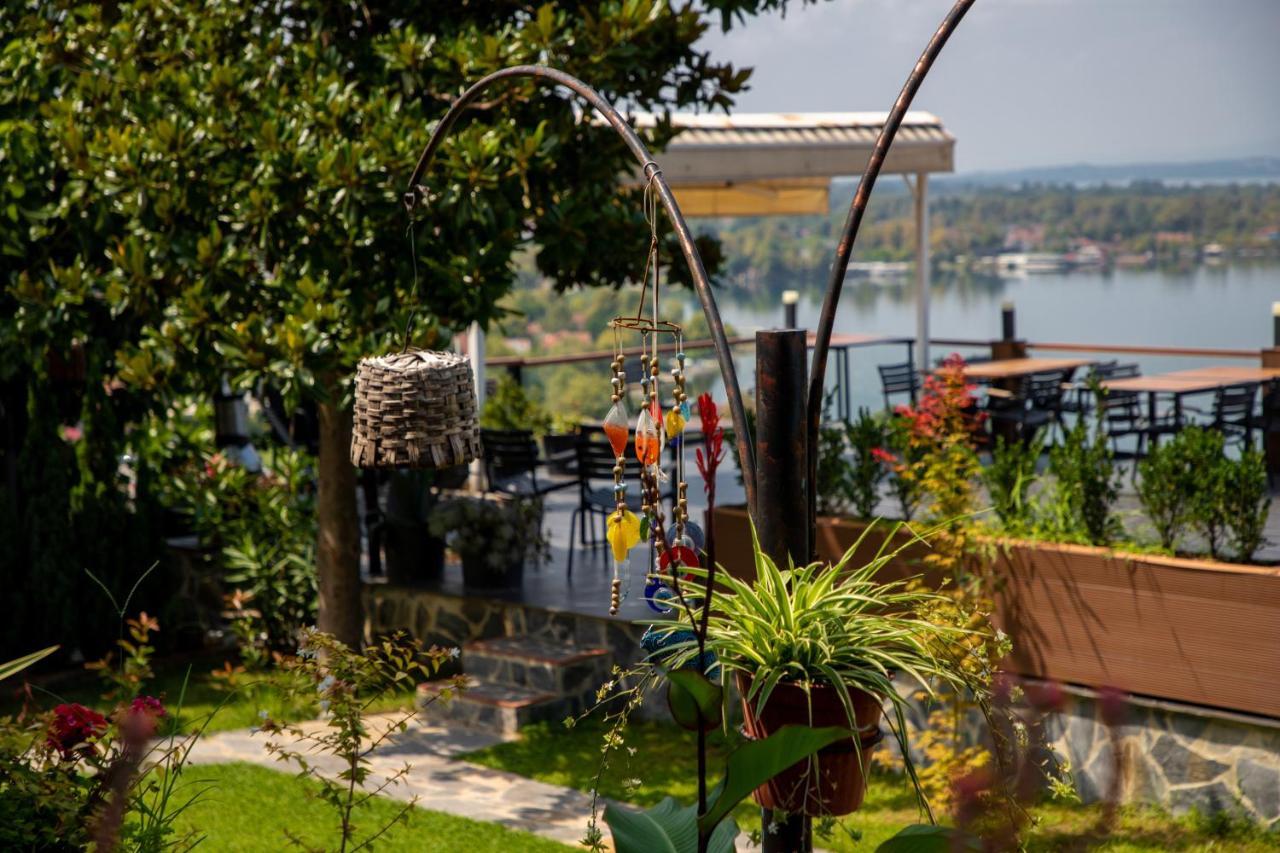 Sapanca Villa Suite Boutique Hotel Экстерьер фото
