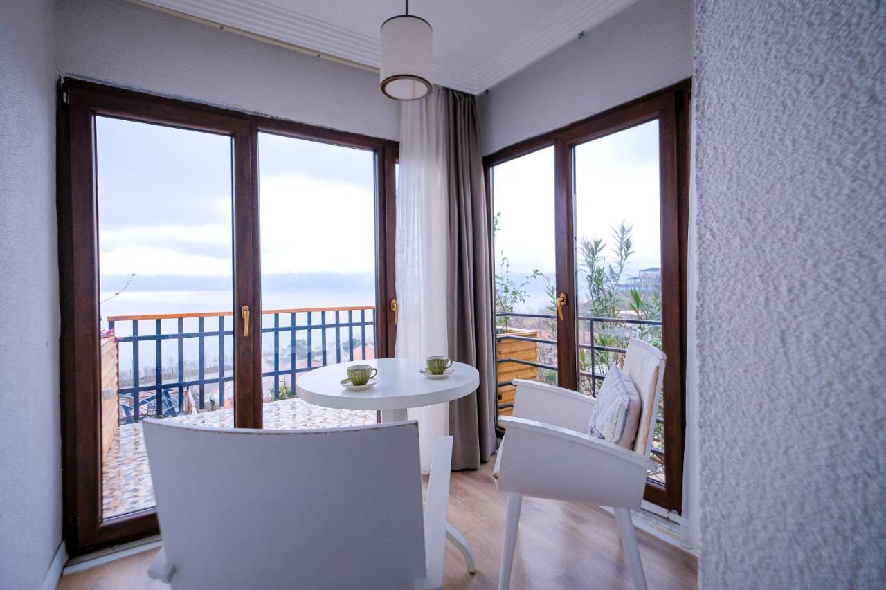 Sapanca Villa Suite Boutique Hotel Экстерьер фото
