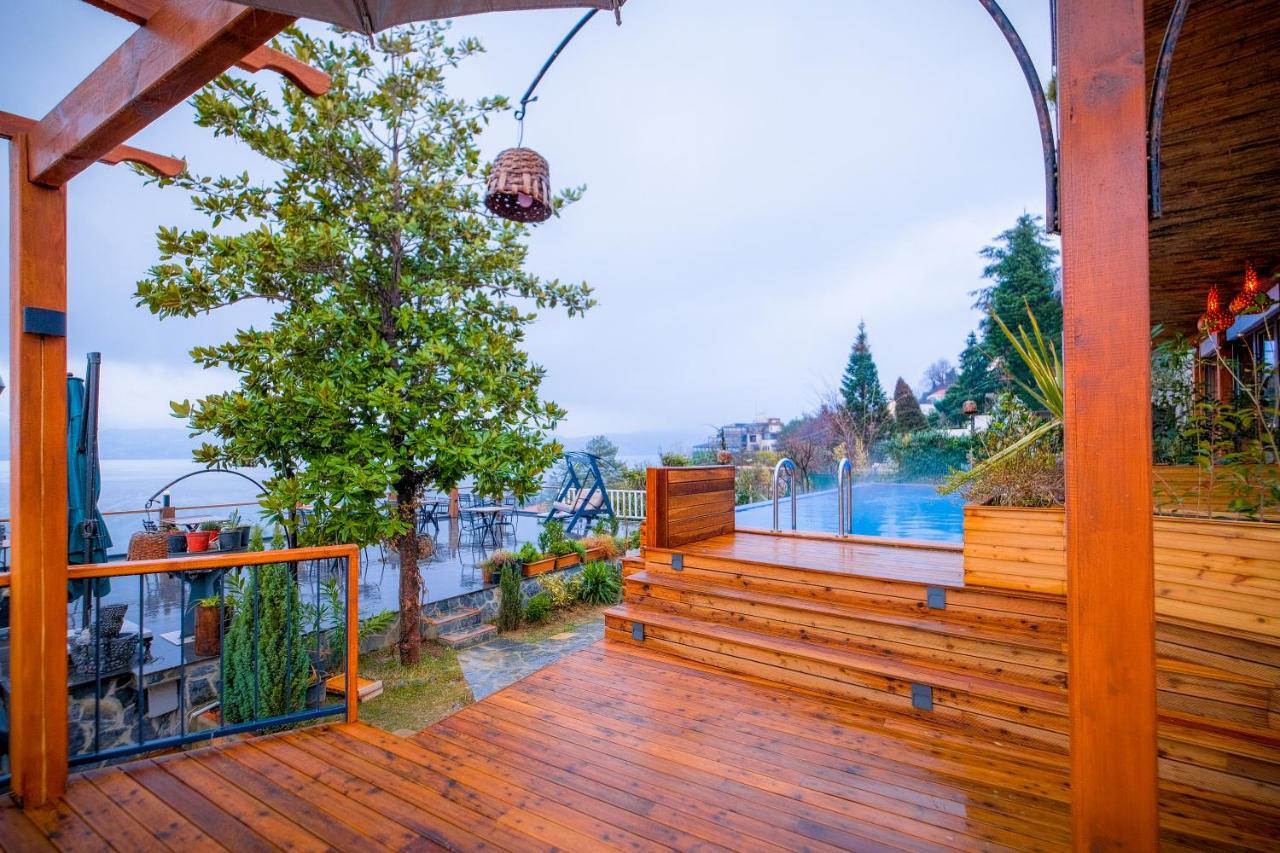 Sapanca Villa Suite Boutique Hotel Экстерьер фото