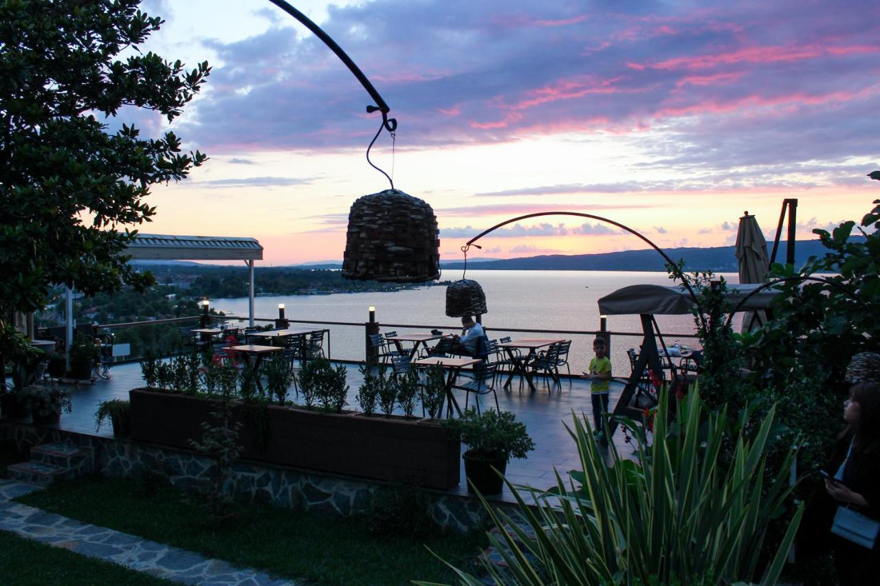 Sapanca Villa Suite Boutique Hotel Экстерьер фото